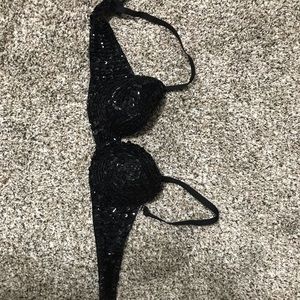black sequence bra. MEDIUM